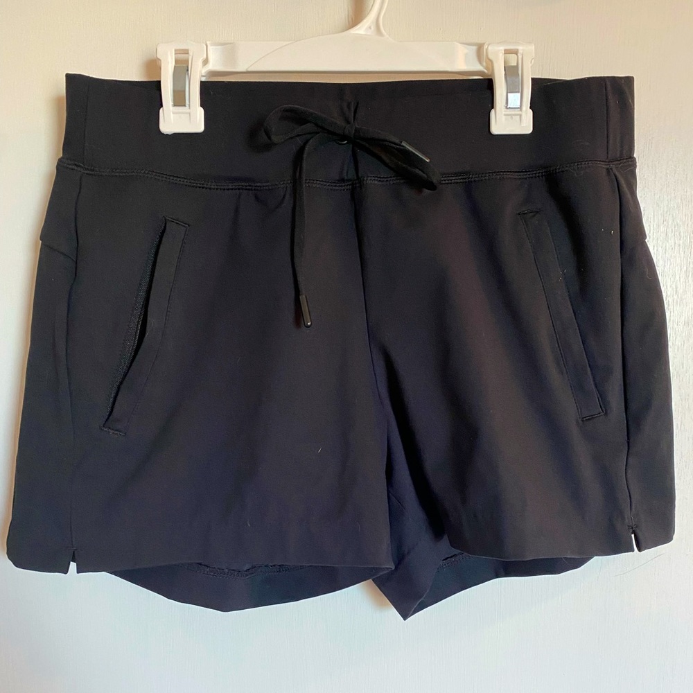 Athletic shorts
